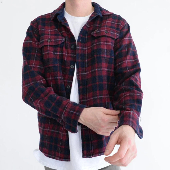 Orvis Red & Navy Checker Thick Cotton w/ Hidden Side Pockets Shacket Medium - Picture 2 of 15